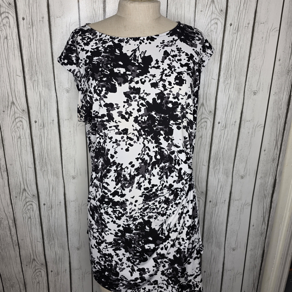 WHBM XL Abstract Black & White Floral Ruched Matte Jersey Office Tunic Top